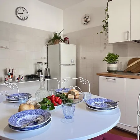 Palm House Acicastello Apartment